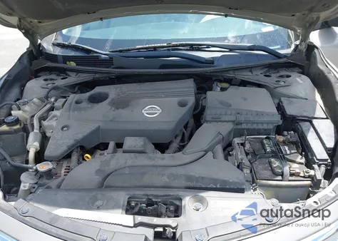 2014 Nissan Altima 2.5/2.5 S/2.5 Sl/2.5 Sv z USA, uszkodzony, nr VIN 1N4AL3AP4EN373115